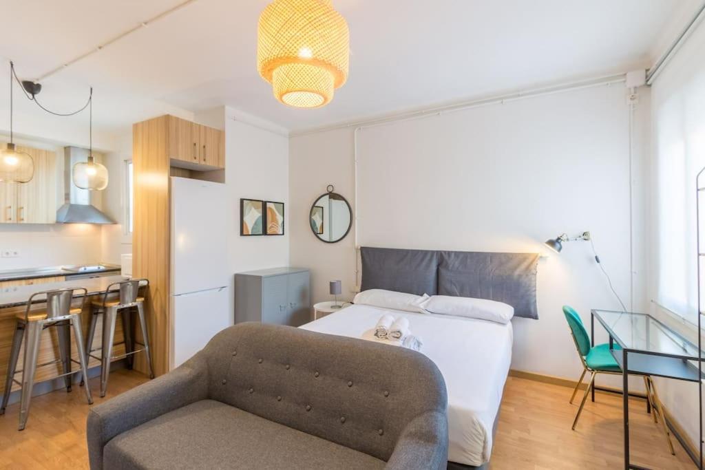 Bebarceloner Sant Andreu Apartments - Studio 외부 사진