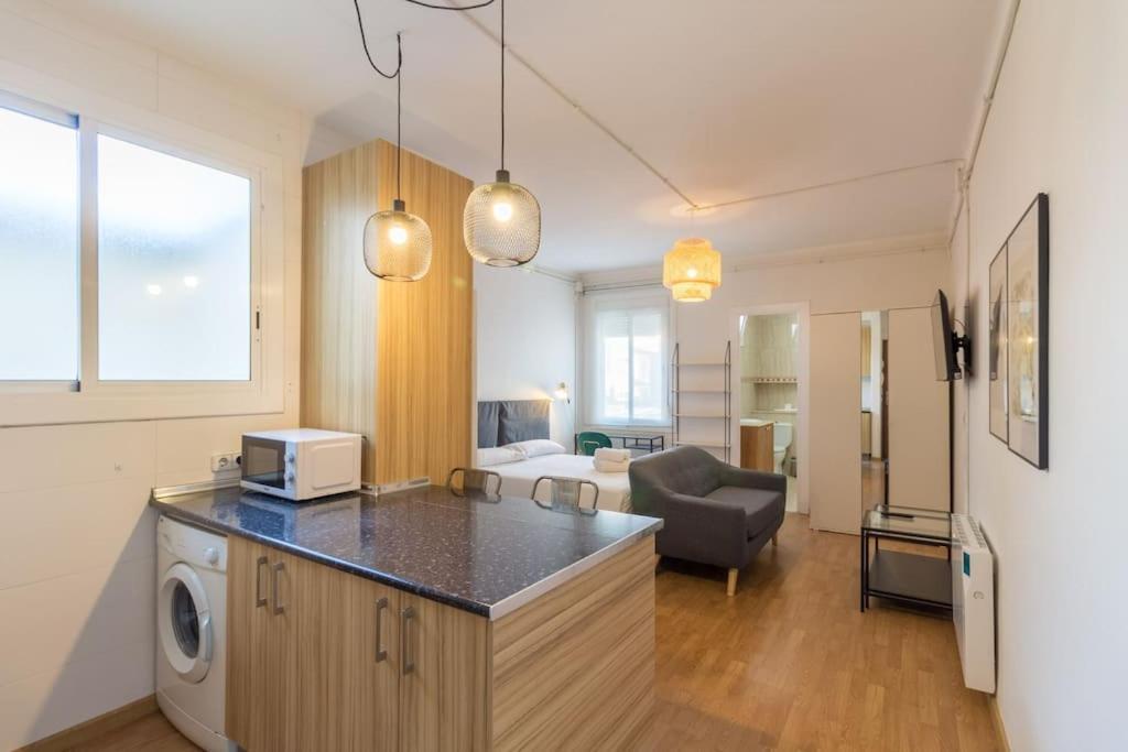 Bebarceloner Sant Andreu Apartments - Studio 외부 사진
